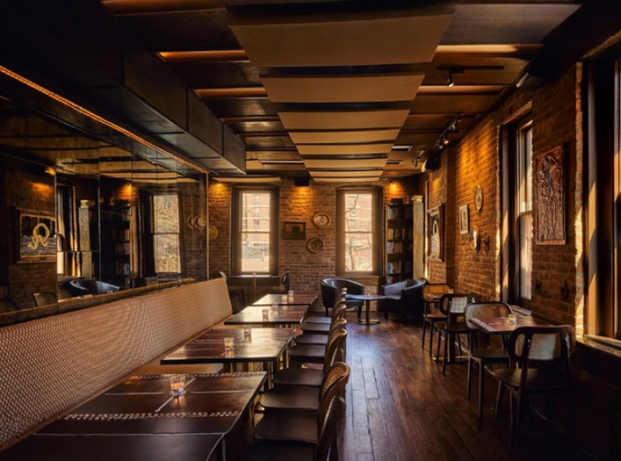 Quick Eternity: Dive into a Whaling Tavern Fantasy with a Contemporary Twist